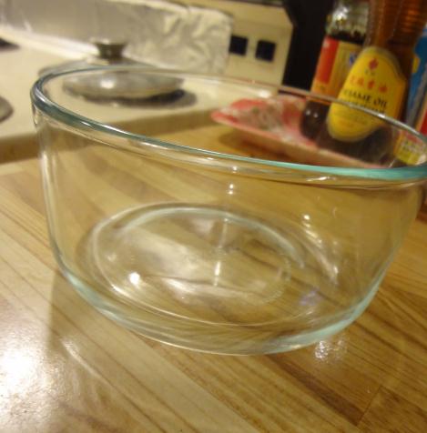 玻璃碗.jpg