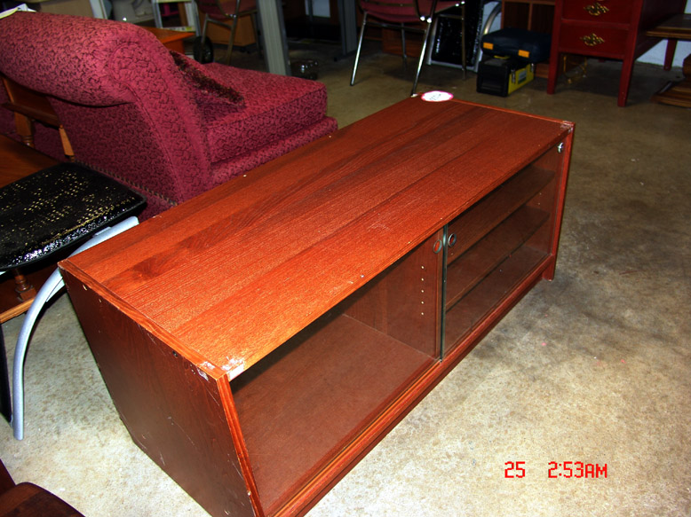 TV-stand001.jpg