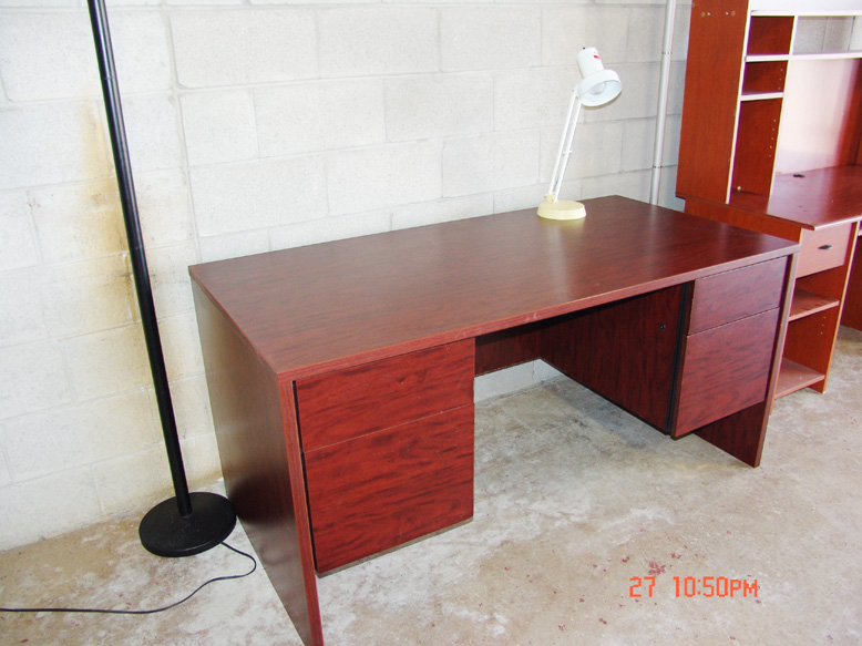 5-star-office desk.jpg