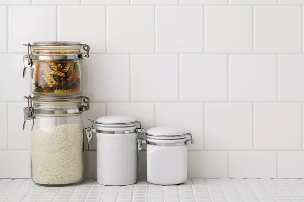 Whitetilecountertop-GettyImages-139572894-cc7a26f5166b4efebdf2e86c4a3b0d86.jpg